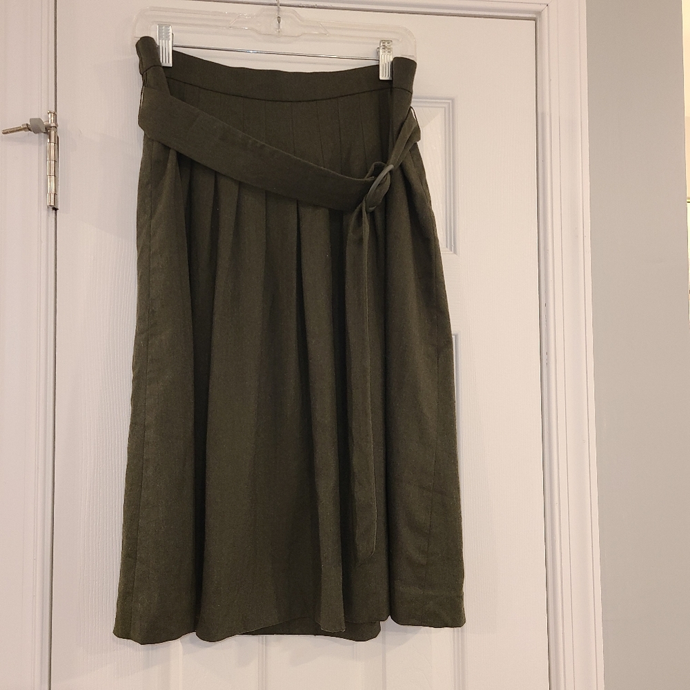 Talbots Vintage olive wool pleated skirt Sz 12 W